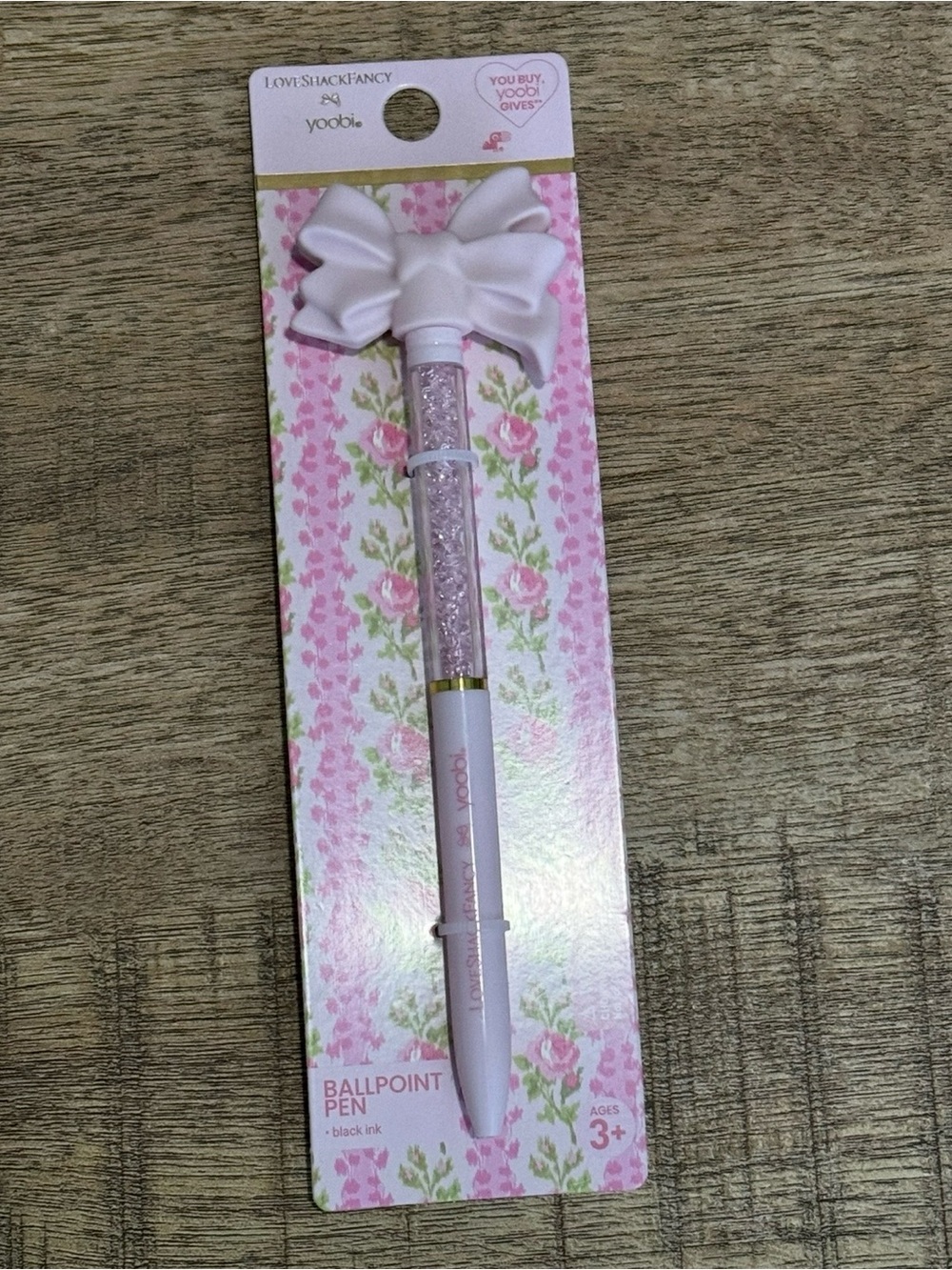 Loveshackfancy - Yoobi Blooming Heirloom Bow Ballpoint Pen Strawberry Macaroon